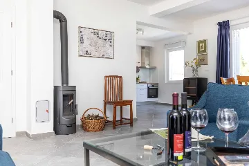 Villa for 12 Guests in Veli Lošinj