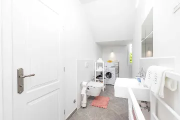 Villa for 12 Guests in Veli Lošinj