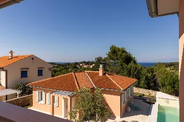 Villa for 12 Guests in Veli Lošinj
