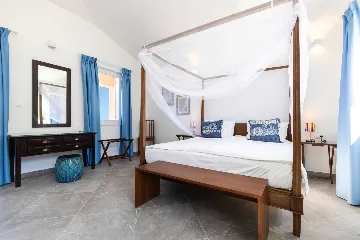 Villa for 12 Guests in Veli Lošinj