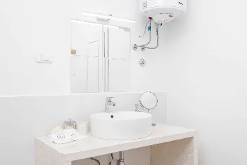 Villa for 12 Guests in Veli Lošinj