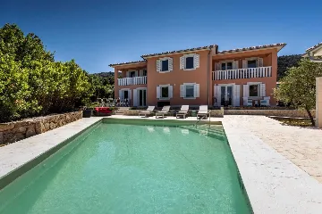 Villa for 12 Guests in Veli Lošinj