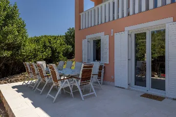 Villa for 12 Guests in Veli Lošinj