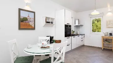 Villa for 12 Guests in Veli Lošinj
