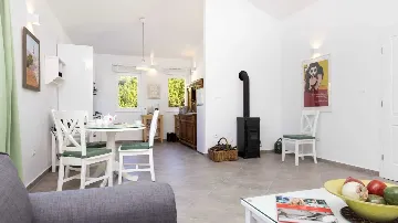 Villa for 12 Guests in Veli Lošinj