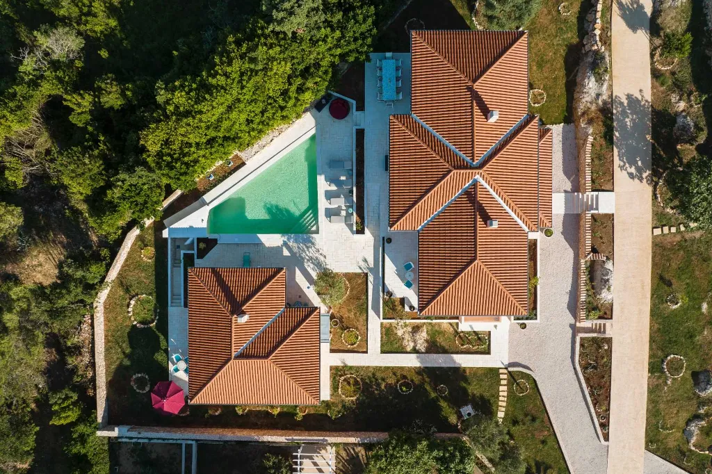 Villa for 12 Guests in Veli Lošinj