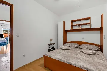 Makarska Balcony Apartment for up to 4 Guests