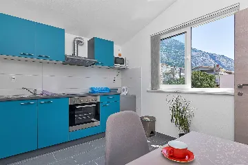 Makarska Apartment for Up to 3 Guests with Sea View