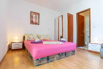 2-Bedroom Apartment in Makarska for 4 Guests