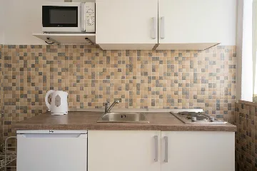 2-Bedroom Apartment in Makarska for 4 Guests