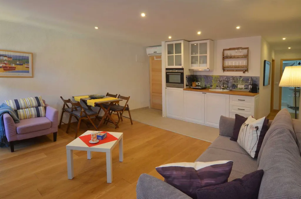 Rovinj 1-Bedroom Apartment for up to 4 Guests