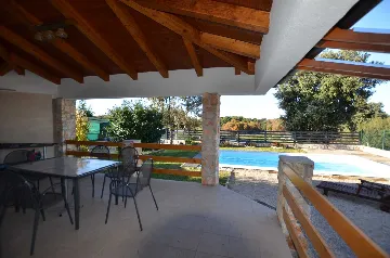 2-Bedroom Holiday House in Rovinj (Up to 5)