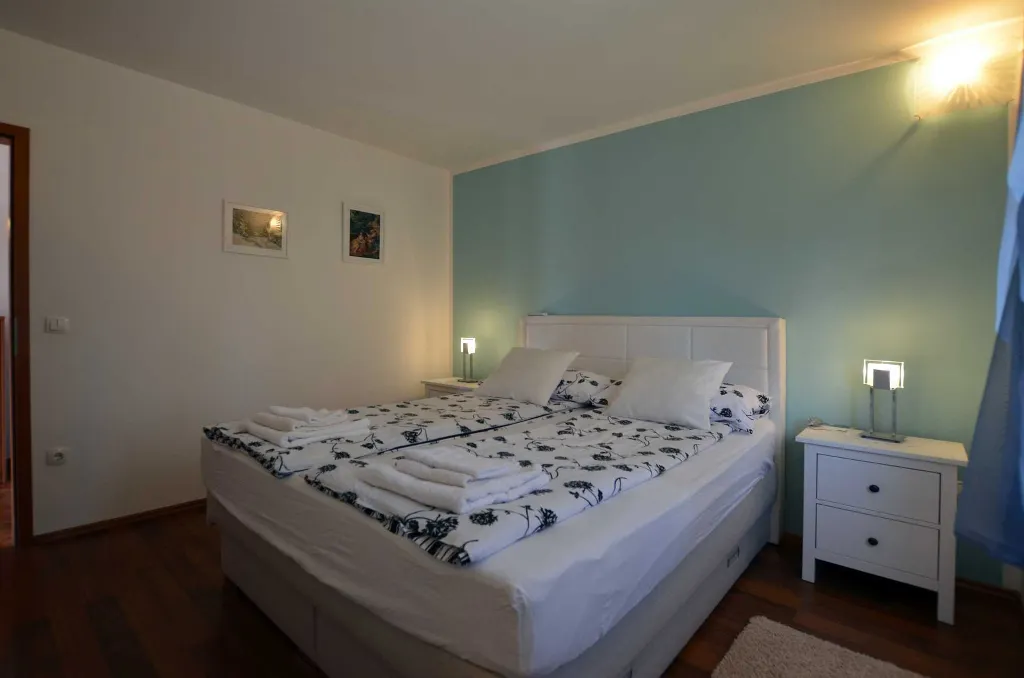 Kanfanar Villa for Up to 5 Guests