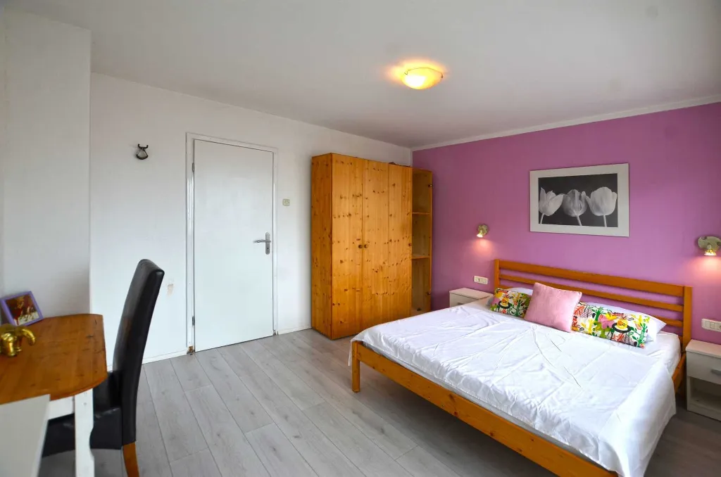 Rovinj 2-Bedroom Apartment with Balcony