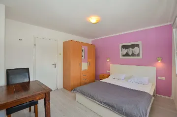 Rovinj 2-Bedroom Apartment with Balcony