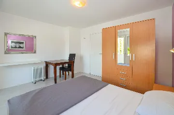 Rovinj 2-Bedroom Apartment with Balcony