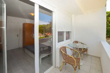 Rovinj 2-Bedroom Apartment with Balcony