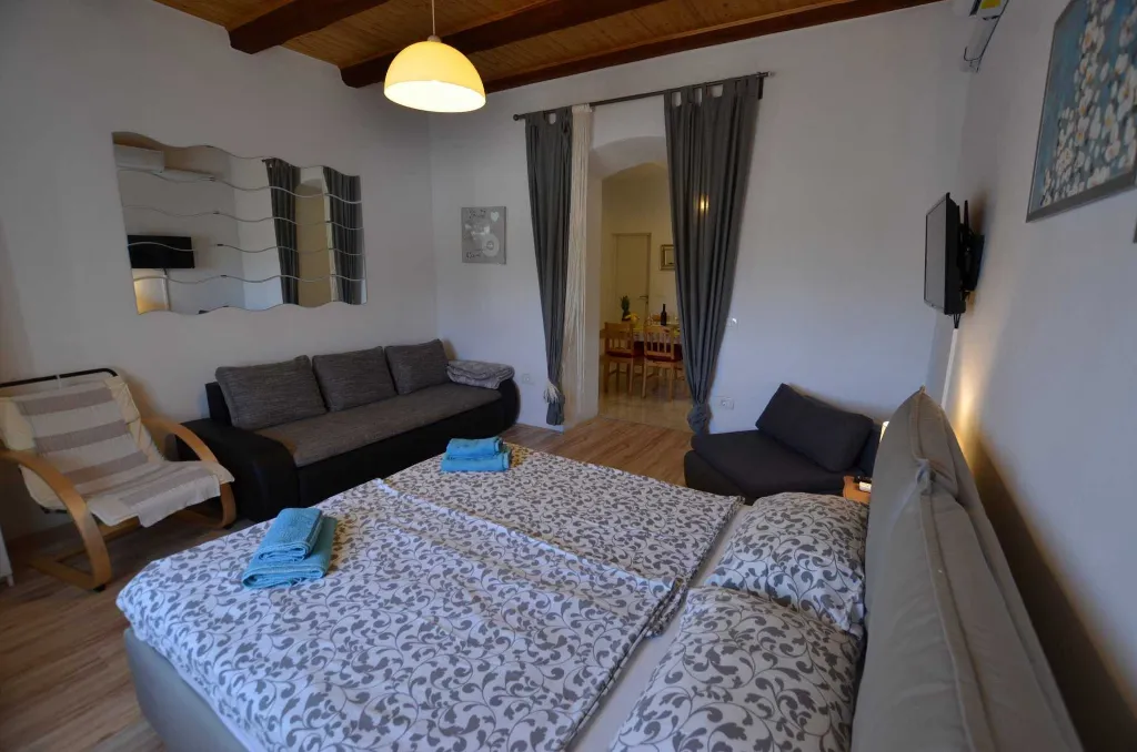 Rovinj 1-Bedroom Apartment for Up to 3 Guests