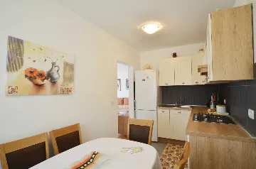 1-Bedroom Apartment in Rovinj for Up to 3 Guests