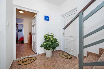 1-Bedroom Apartment in Rovinj (Sleeps 4)