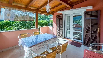 1-Bedroom Apartment in Baška for Up to 3 Guests