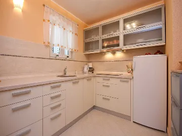 1-Bedroom Apartment in Baška for Up to 3 Guests