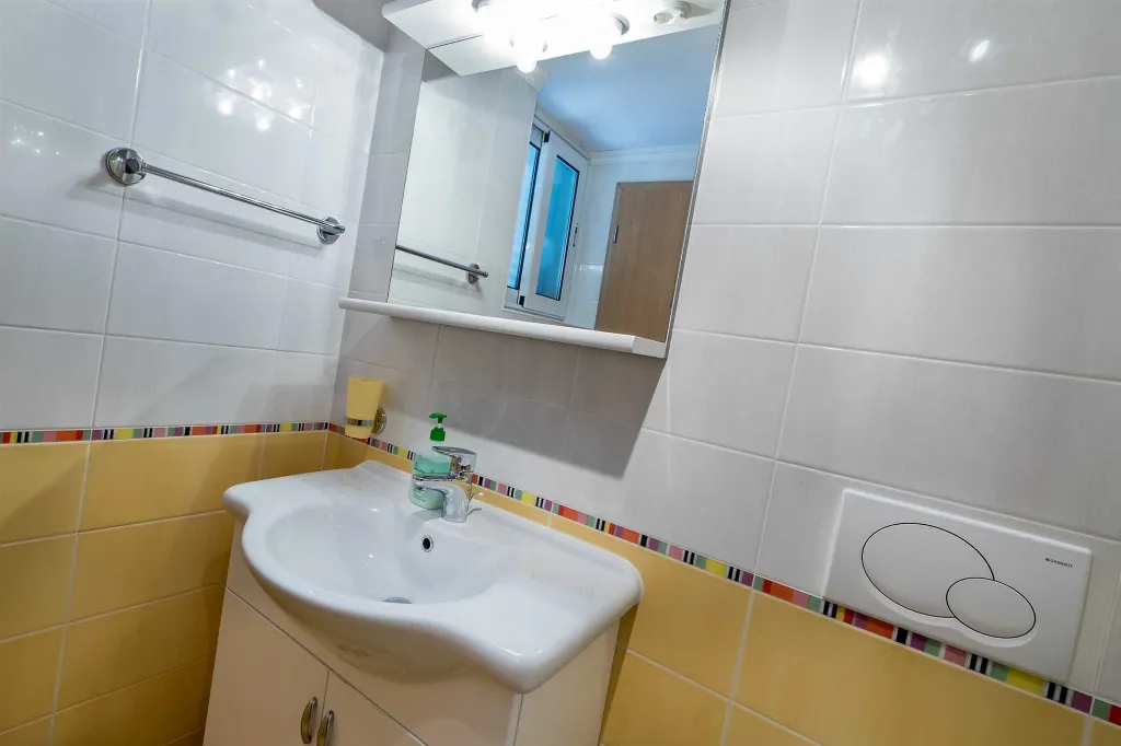Studio in Baška for 2 Guests with Parking