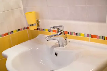 Studio in Baška for 2 Guests with Parking