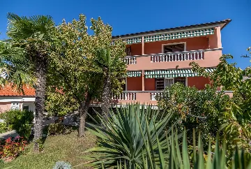 Studio in Baška for 2 Guests with Parking