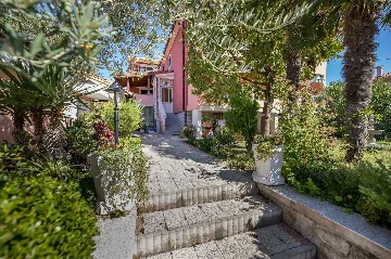 Studio in Baška for 2 Guests with Parking