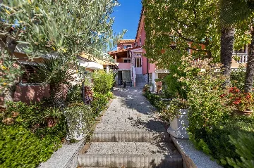 Studio in Baška for 2 Guests with Parking