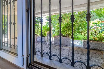 Baška 1-Bedroom Apartment with Terrace