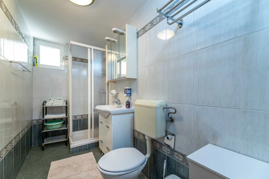 Baška 1-Bedroom Apartment with Terrace