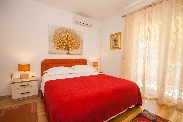 Room with Private Bathroom in Baška for 2 Guests