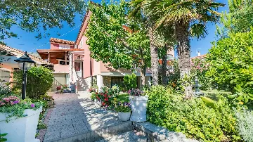 Room in Baška for 2 Guests with Private Bathroom