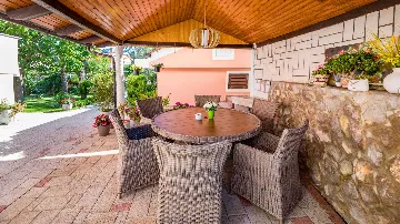 Air-conditioned Room in Baska for up to 3 Guests