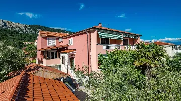 Air-conditioned Room in Baska for up to 3 Guests