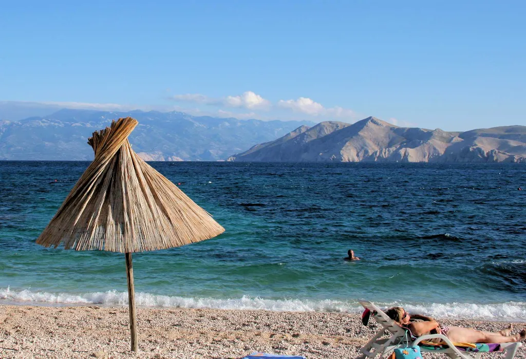 Two-Bedroom Apartment in Baška (Sleeps 6)