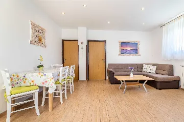2-Bedroom Apartment in Baška for 4 Guests