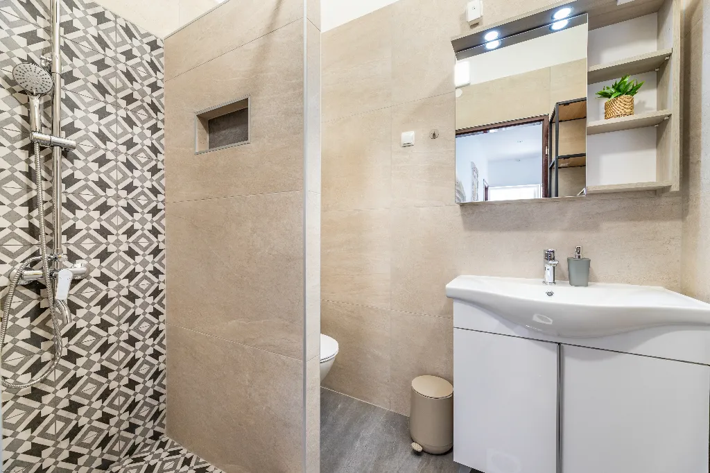 2-Bedroom Apartment in Baška for 4 Guests