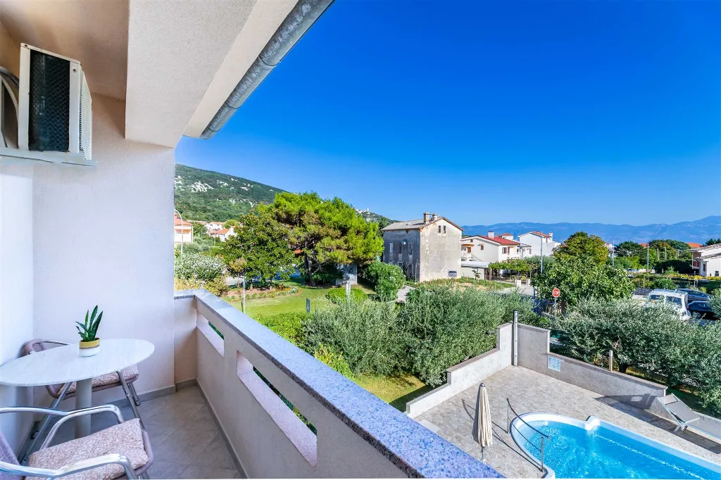 1-Bedroom Apartment in Baška with Outdoor Pool