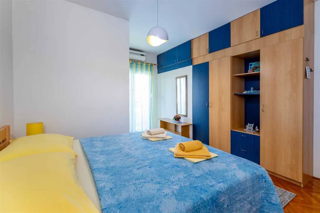 1-Bedroom Apartment in Baška with Outdoor Pool