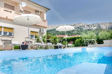 1-Bedroom Apartment in Baška with Outdoor Pool