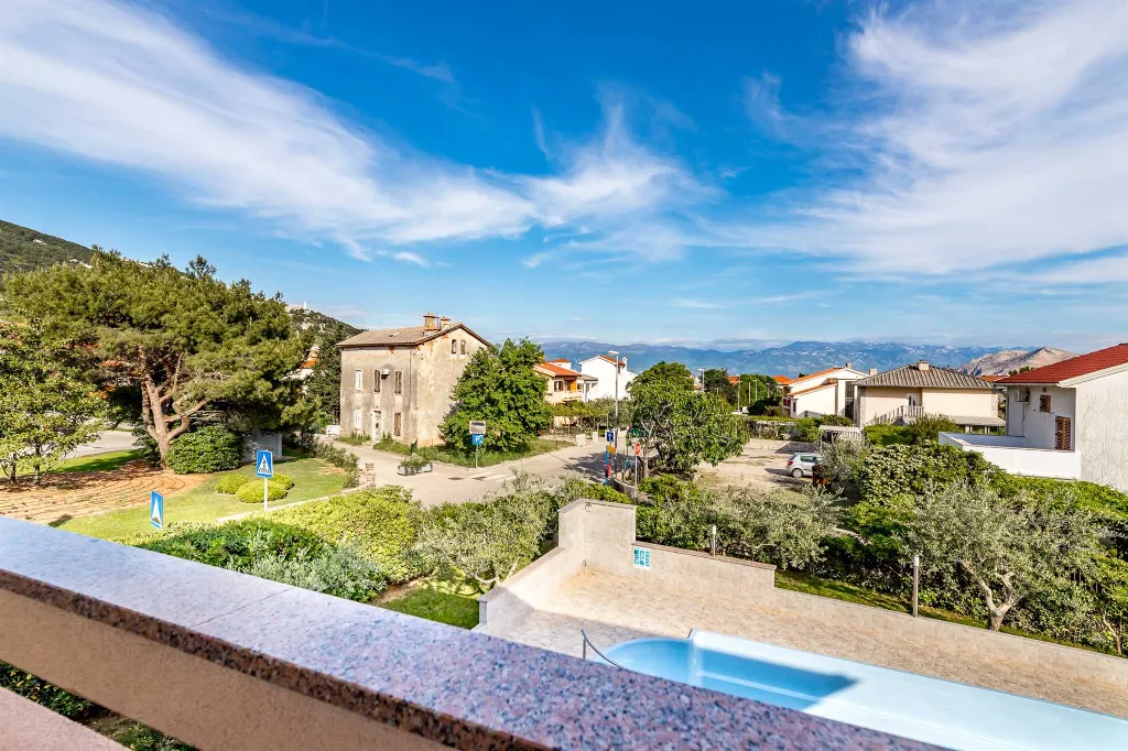 1-Bedroom Apartment in Baška with Outdoor Pool
