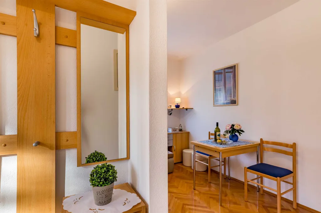1-Bedroom Apartment in Baška with Outdoor Pool