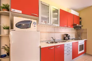 Baška Apartment with Air Conditioning (4–6 Guests)