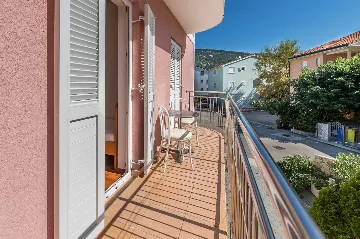 Baška Apartment with Air Conditioning (4–6 Guests)