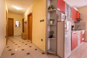 Baška Apartment with Air Conditioning (4–6 Guests)