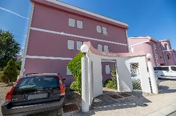 Baška Apartment with Air Conditioning (4–6 Guests)