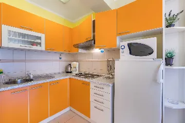 Baška Apartment for 4–6 Guests with Wi‑Fi